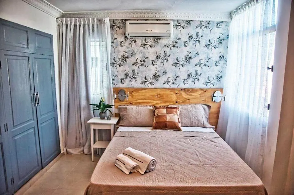 Torre San Geronimo Apartment Santo Domingo